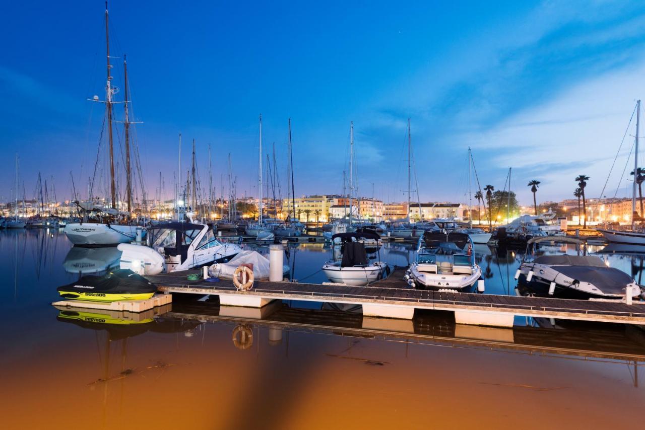 A65 - Marina Moor Apartment In Lagos Bagian luar foto